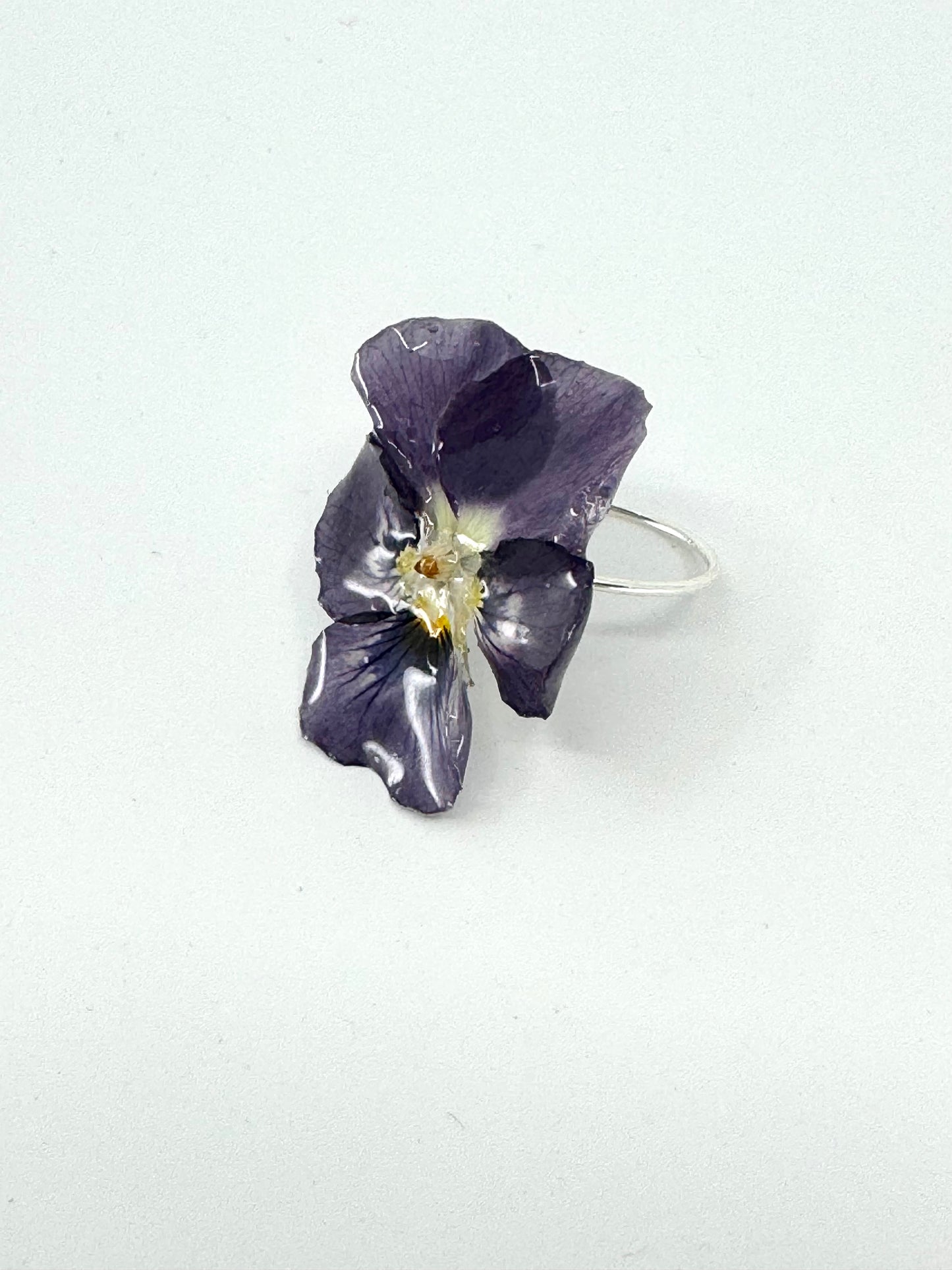 GENUINE PURPLE PANSY RING | SIZE 7 | STERLING SILVER